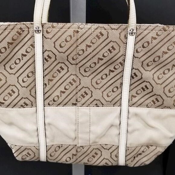 Coach Lozenge Tote Shoulder Bag - Picture 2 of 6